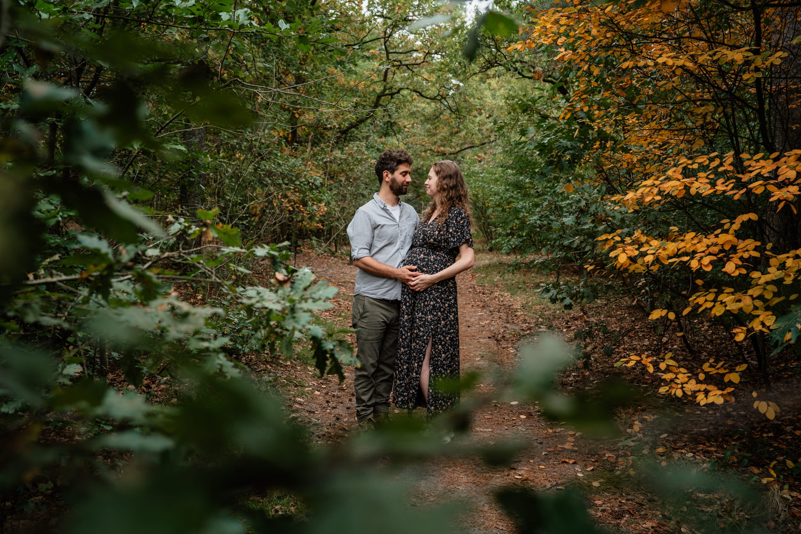 Zwangerschapsshoot Utrecht Buiten zandverstuiving
